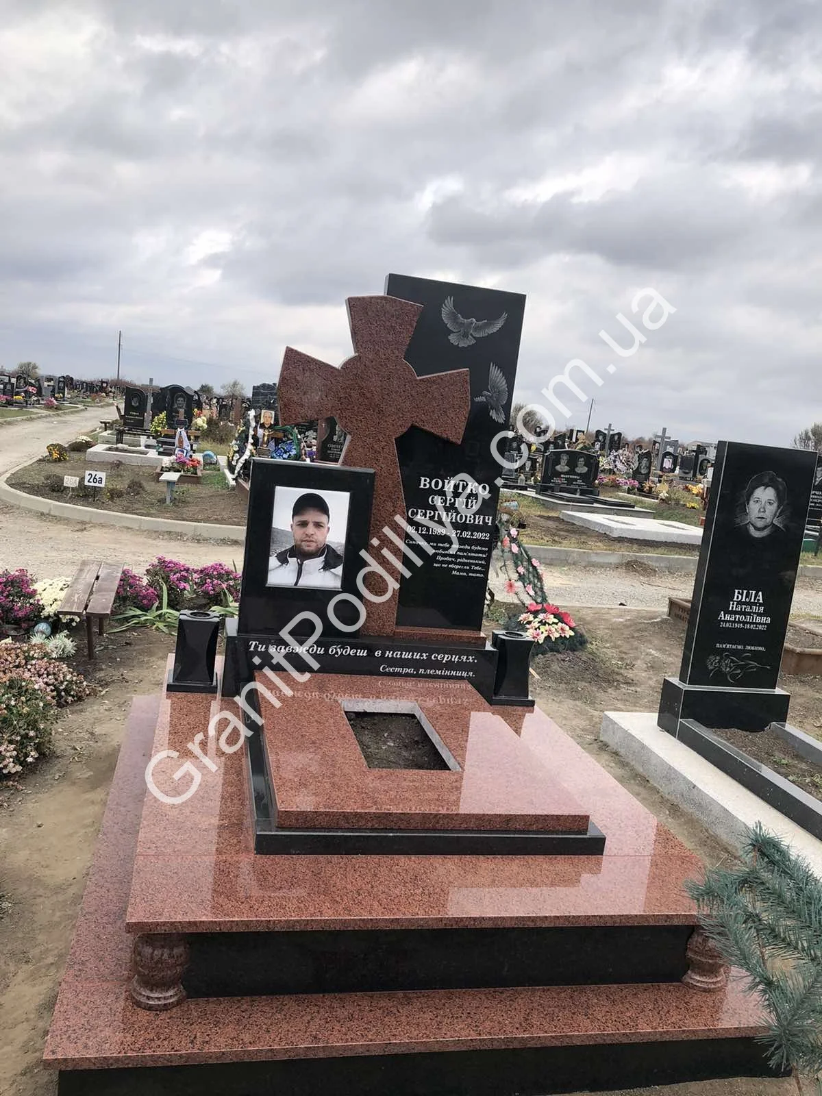 Подвійний пам'ятник з граніту - Кам'янець-Подільський | GranitPodillya